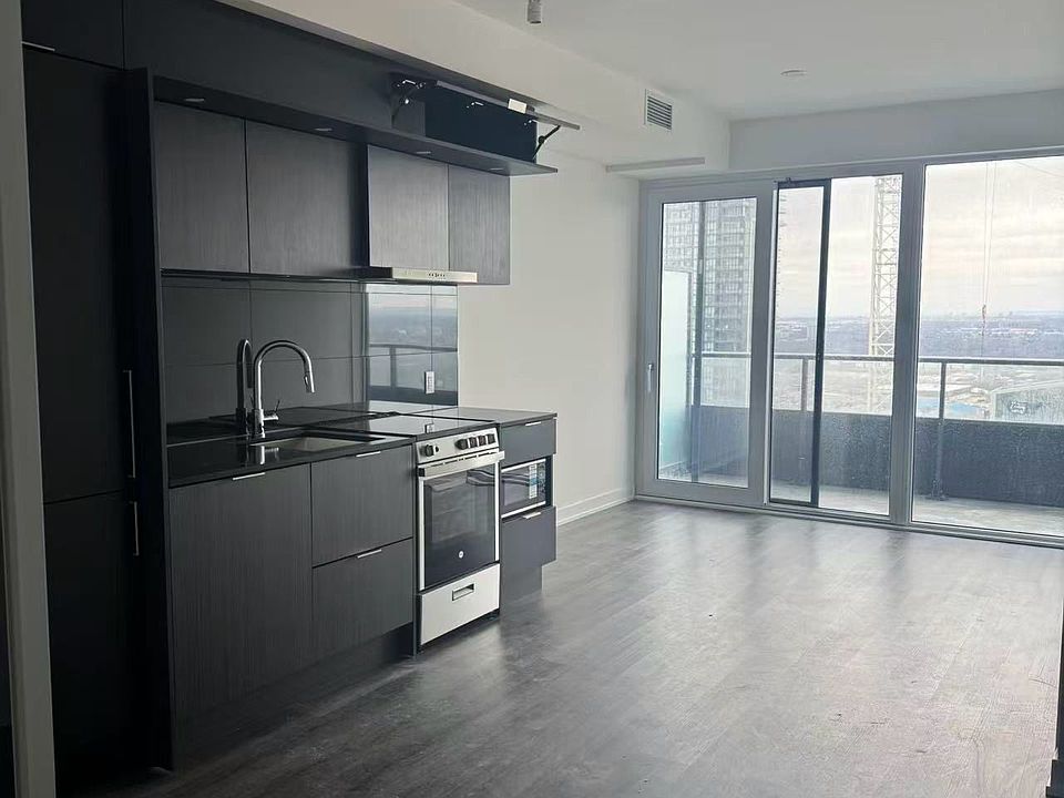 1st image of 448 Burnhamthorpe Rd W #3601