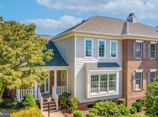 598 Cricket Ln, Downingtown, PA 19335