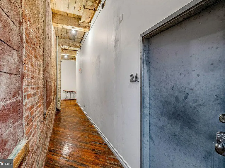 1100 Shackamaxon St #2A — Photo 5