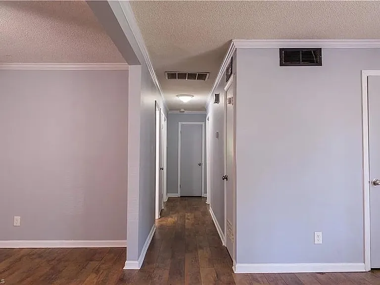 3706 Westfield St — Photo 4