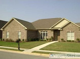 2814 Eastern Shore Dr, Huntsville, AL 35763