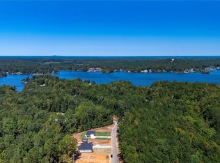 2 Lee Road 353, Valley, AL 36854