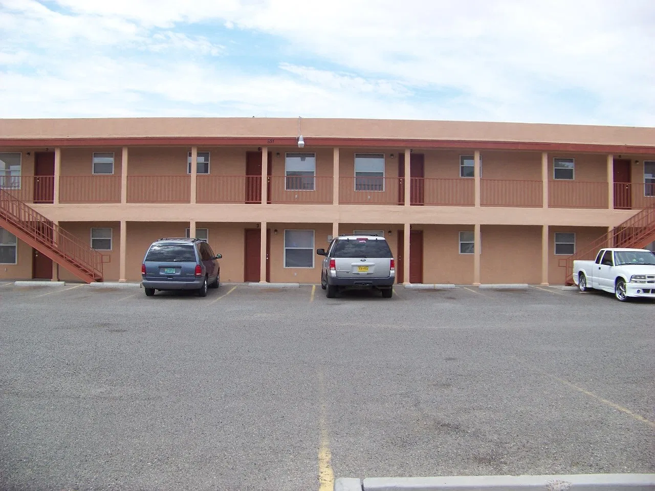 Foster 637 — Photo 2
