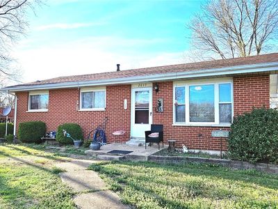 2845 Parthenon Dr, De Soto, MO, 63020