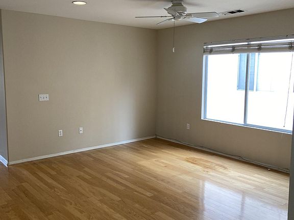 4th image of 15826 Sedona Dr