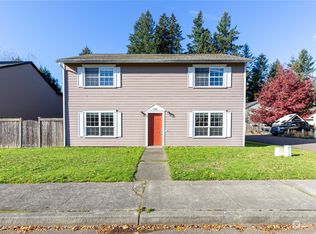 23805 216th Pl SE, Maple Valley, WA 98038