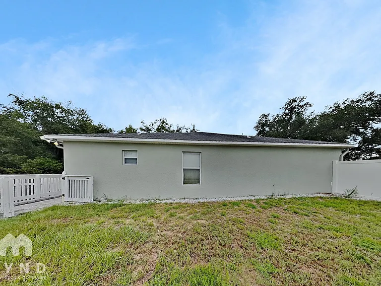 2073 Hayfield Way — Photo 23