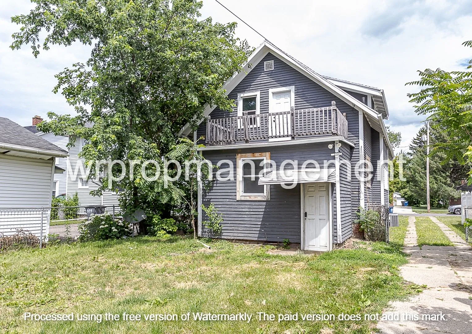 4 bed 1 bath home in West Toledo — Photo 2