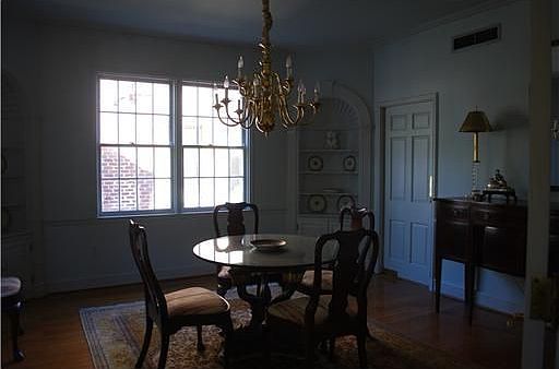 3rd image of 4121 Vendome Pl