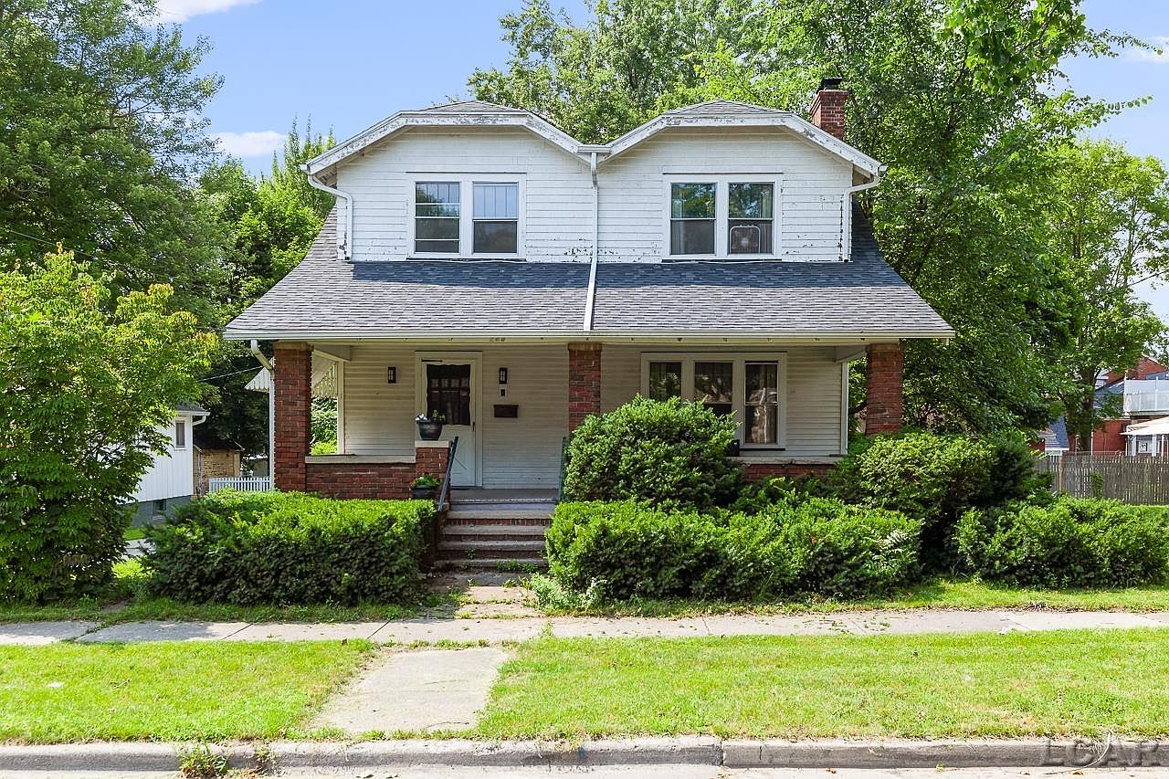 229 Clinton St, Adrian, MI 49221 Zillow