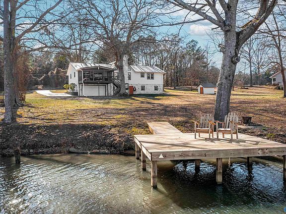 4th image of 351 Canoe Creek Rd