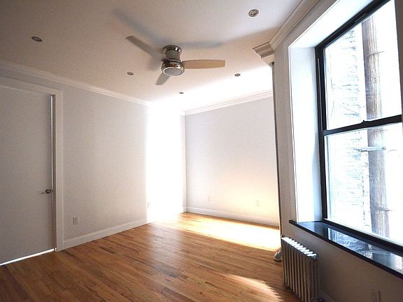 2nd image of 3694 Broadway #A2