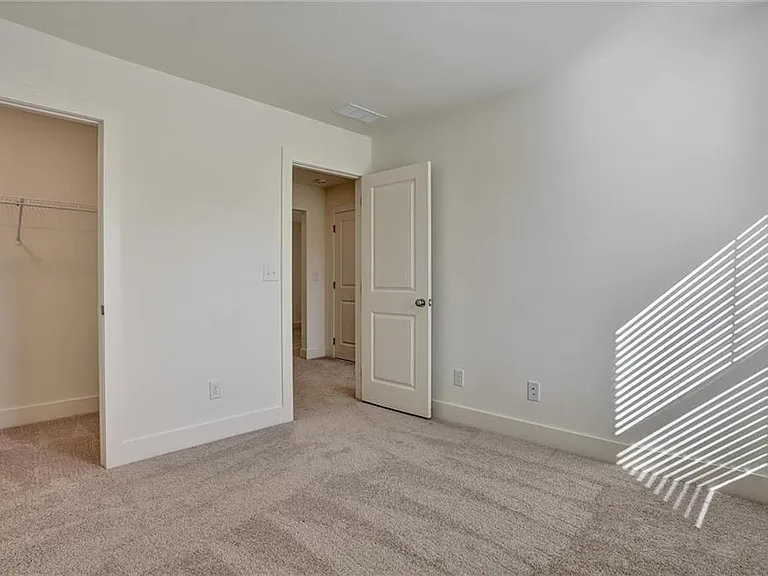 1615 Aiden Way — Photo 20