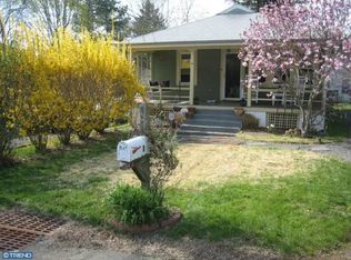 8 Wilfred Ave, Titusville, NJ 08560