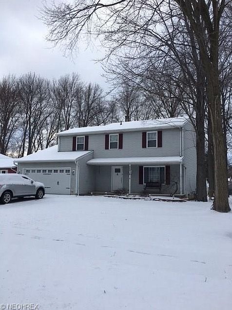1st image of 26916 Greenbrooke Dr