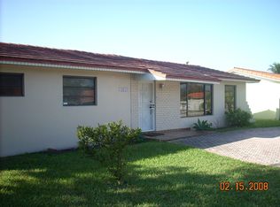 10710 SW 27th St, Miami, FL 33165