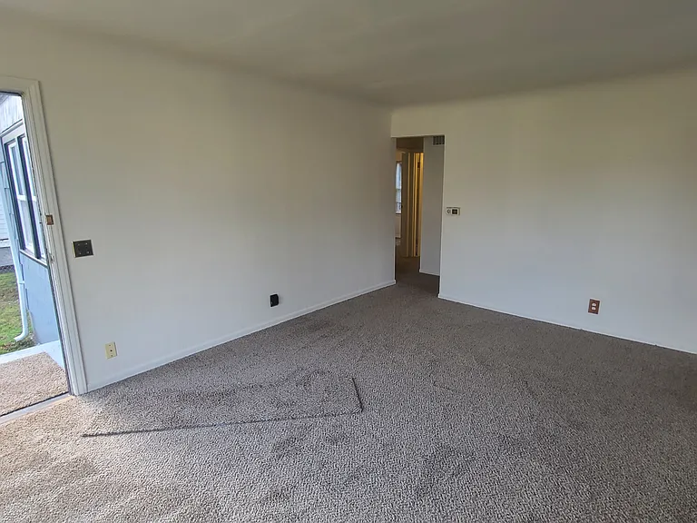 2505 Veldee Ave — Photo 12