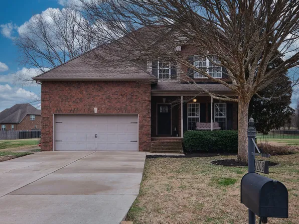 2208 Salem Woods Dr, Rockvale, TN 37153