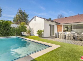 5860 Alcove Ave, Valley Village, CA 91607