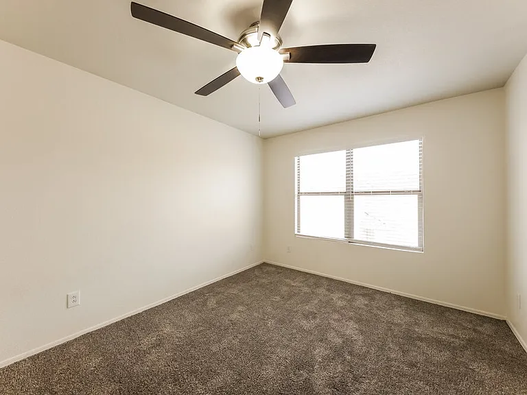 18611 N 22nd St #26 — Photo 14