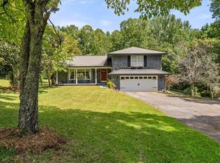 1033 Davenport Cir, Powder Springs, GA 30127