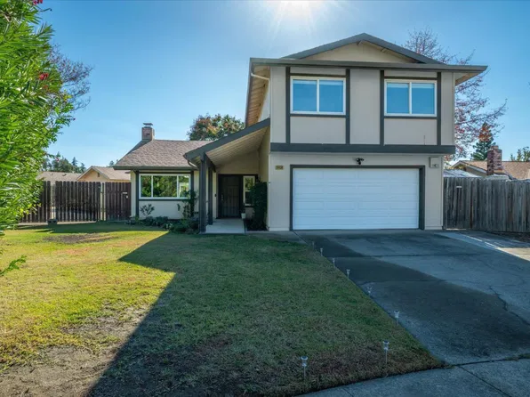 8456 Hedera Ct, Orangevale, CA 95662
