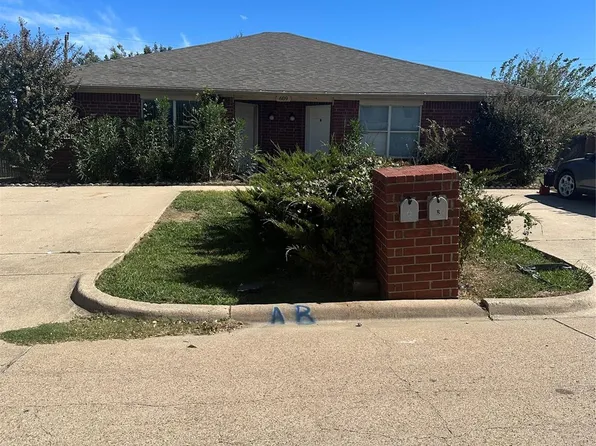 609 Kings Way Dr APT B, Mansfield, TX 76063