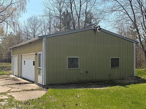 4th image of 11779 Dunn Rd