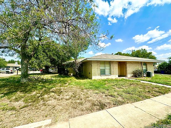 4th image of 5738 Stiffkey Dr