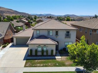 36374 Mimosa Tree Rd, Winchester, CA 92596
