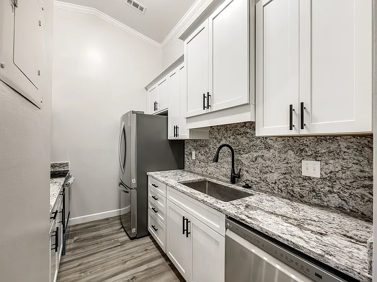 4158F Charlotte Hwy — Photo 10