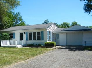 9575 S Sprinkle Rd, Portage, MI 49002