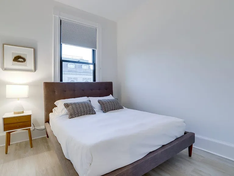 1765 R St NW #301A — Photo 17