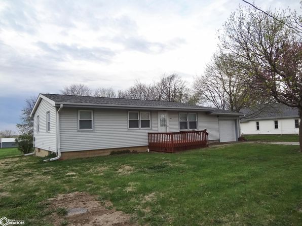 416 W 3rd St, New Market, IA 51646