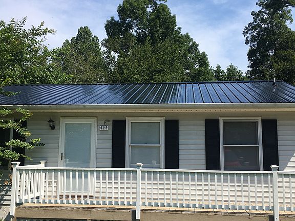 2nd image of 444 Lake Dr #10