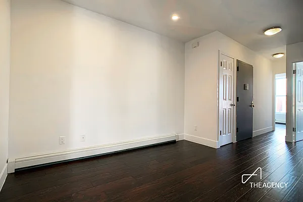 Rented by The Agency | media 14