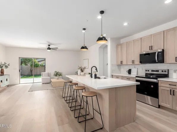 379 W DRAGON TREE Avenue, Queen Creek, AZ 85140