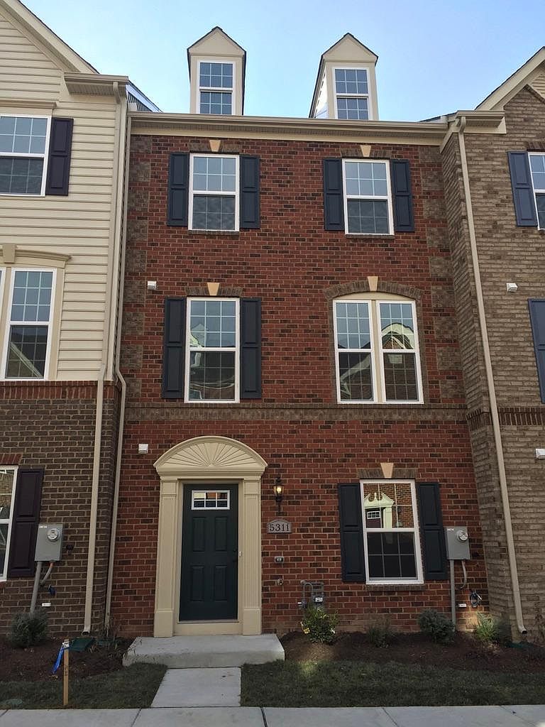 5347 S Center Dr, Greenbelt, MD 20770 Zillow