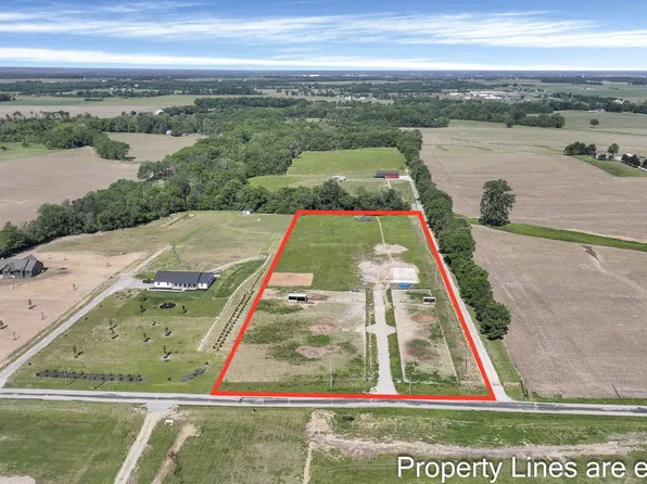 25415 Shoemaker Rd, Circleville, OH 43113