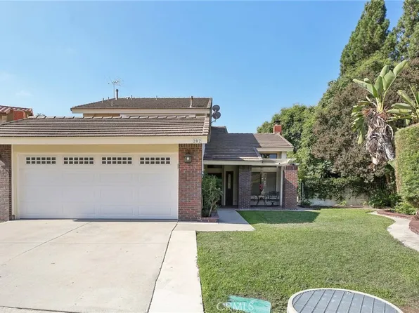 202 Brookshire Pl, Brea, CA 92821