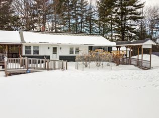 995 Augusta Rd, Belgrade, ME 04917