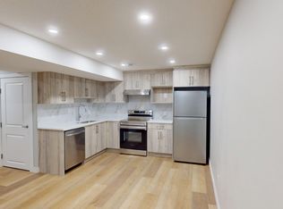 358B Magnolia Sq SE, Calgary, AB T3M2W3