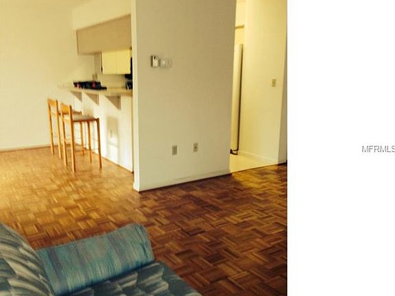 3rd image of 533 Oceanview Ave