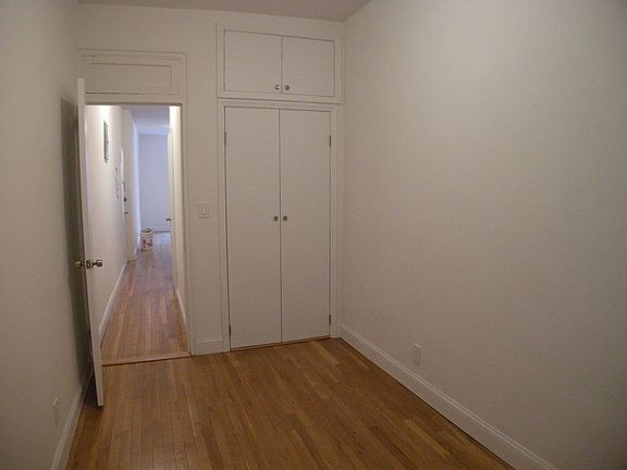 4th image of 34 Morton St #1A
