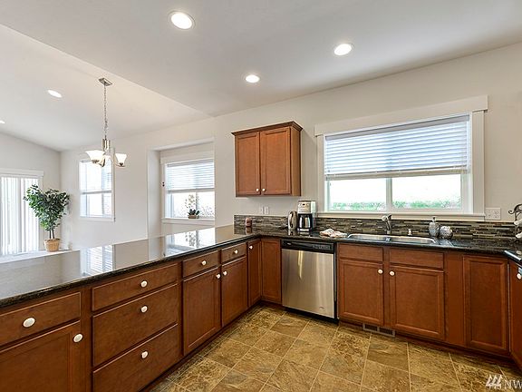 4th image of 2318 143rd Street Ct E