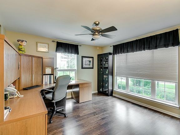 4th image of 1195 Valewood Dr