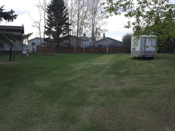40 Woodbend Cres, Warburg, AB T0C 2T0