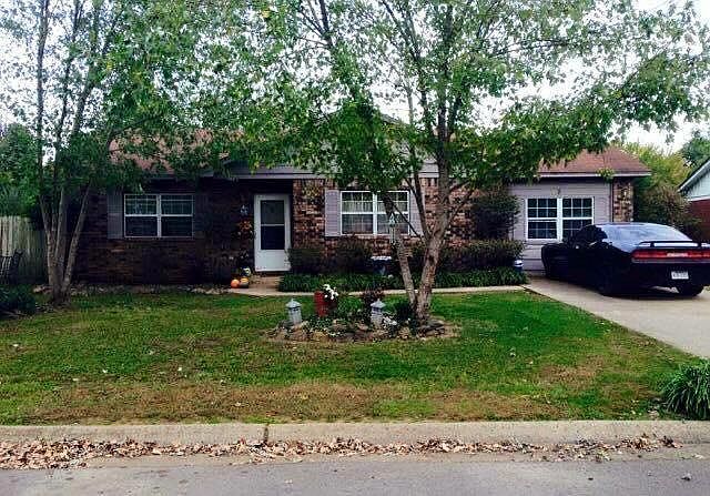 1st image of 8 Shackleford St