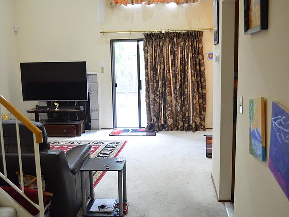 5th image of 34757 Comstock Cmn