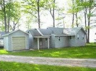 328 Sheridan Dr #B, Prudenville, MI 48651